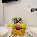 Apartman - - 8